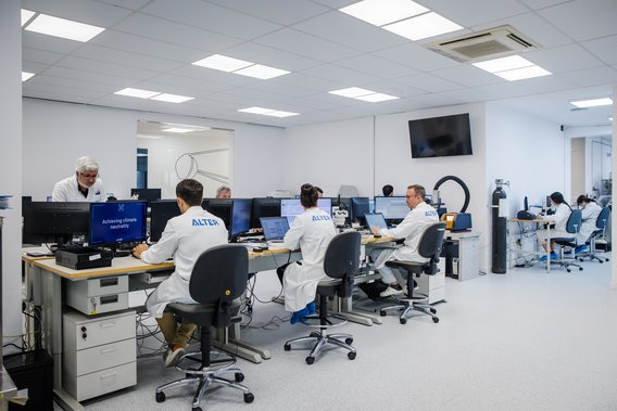 Semiconductor Laboratory